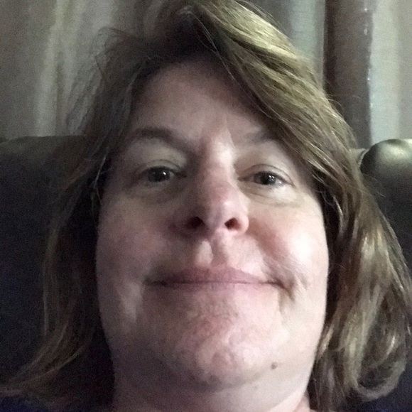 Meet your Posher, Trixy - Picture 1 of 1